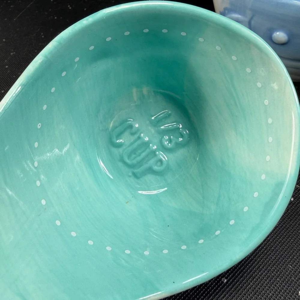 Anthropologie Whale Ceramic Measuring Cup Set Blue Teal 4 Piece Nesting Set